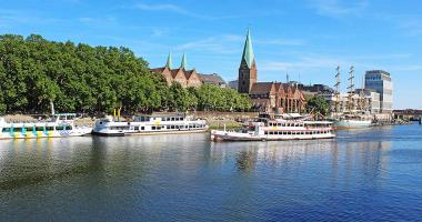 Hal över Bremer Fahrgastschifffahrt