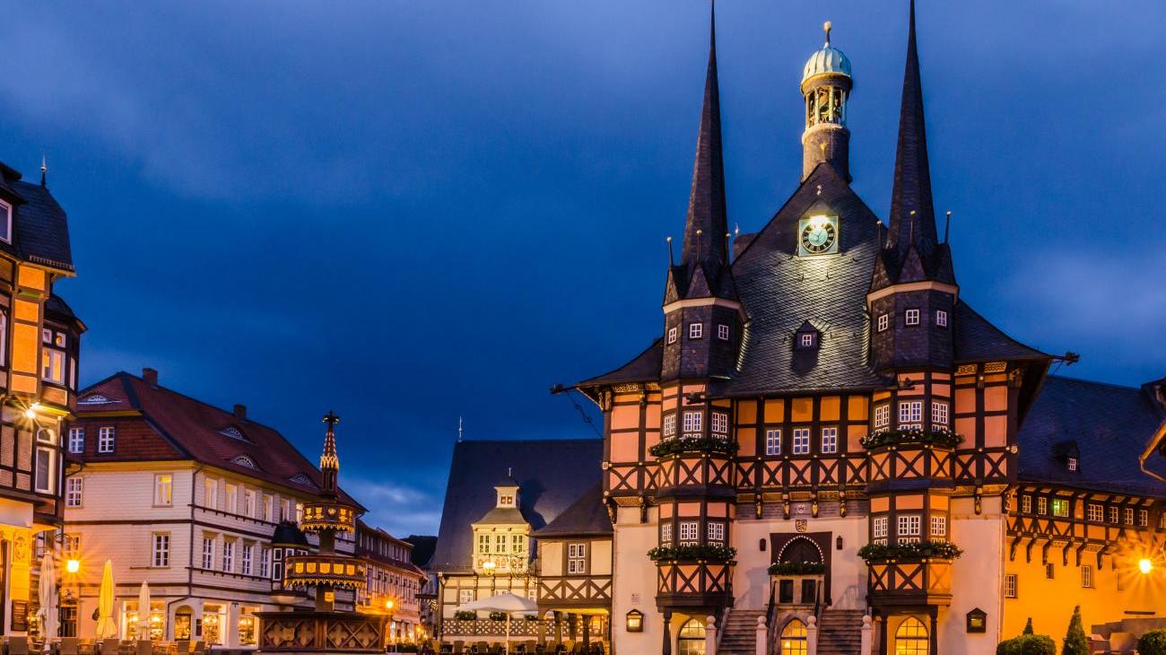 Gruppenreisen nach Sachsen-Anhalt - Rathaus in Wernigerode entdecken 