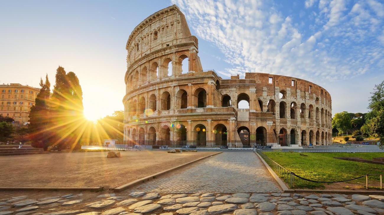 Weltberühmtes Kolosseum mit Gruppenreisen nach Italien entdecken