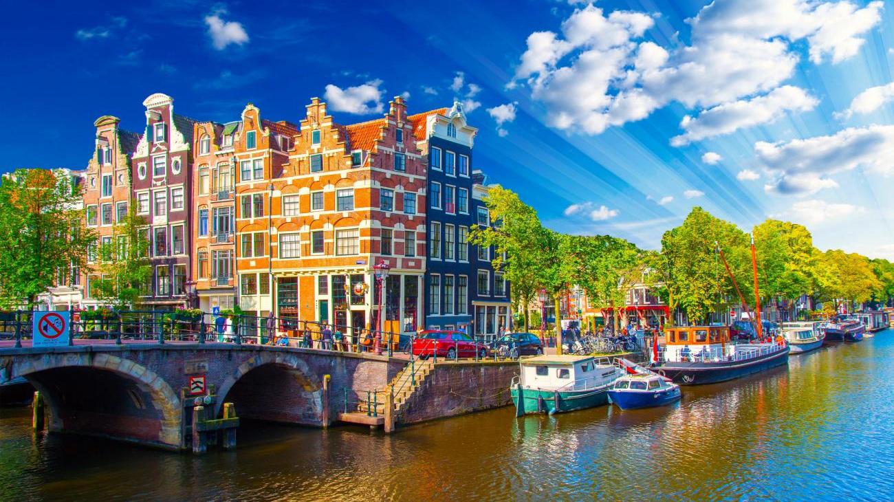 Gruppenreisen nach Niederlande - die Hauptstadt Amsterdam erkunden