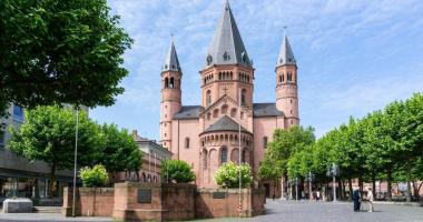 Bisch?fliches Dom- und Di?zesanmuseum Mainz