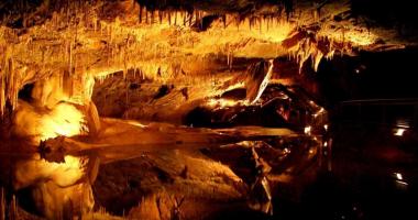Lac souterrain de St-L?onard