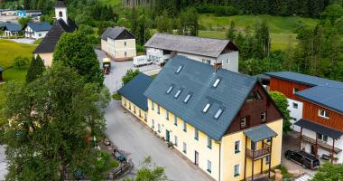 Wasserlochklamm, Geodorf und Kirchenwirt Gams
