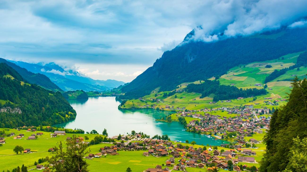 Gruppenreisen nach Interlaken - Urlaubsregion in den Alpen