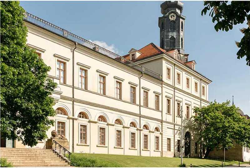 Stadtschloss Weimar und Ensemble Bastille