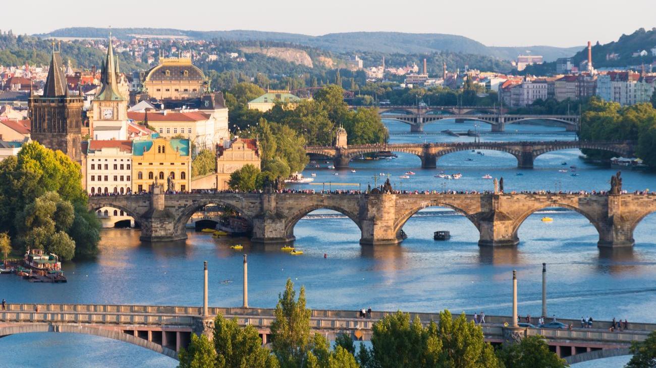 Gruppenreisen nach Tschechien - Karlsbrücke in Prag entdecken