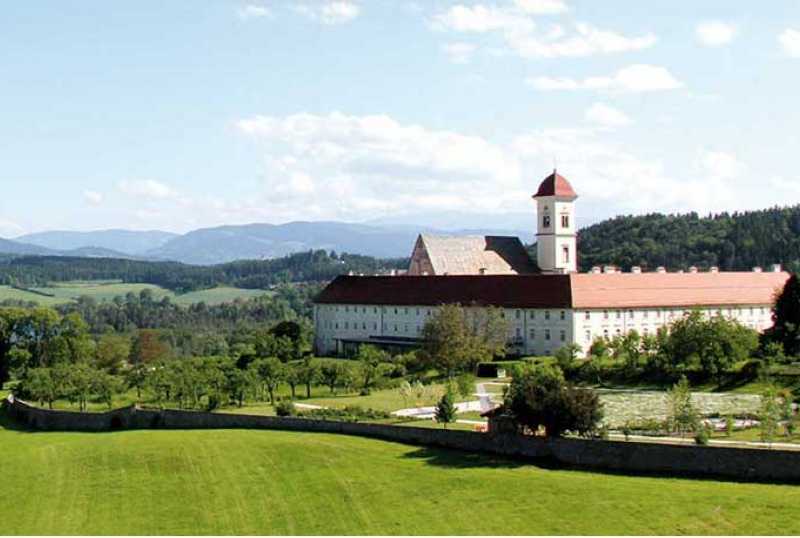 Stift St. Georgen am Längsee