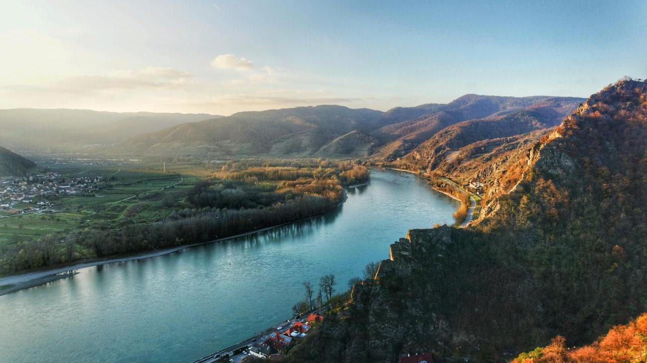 Landschaftlich reizvolles Donaubergland 