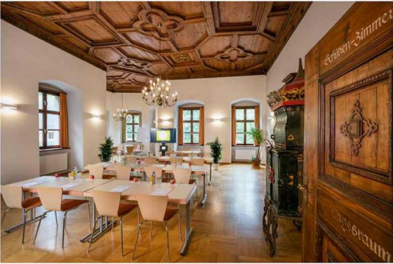 JUFA Hotel Schloss Röthelstein/Admont***
