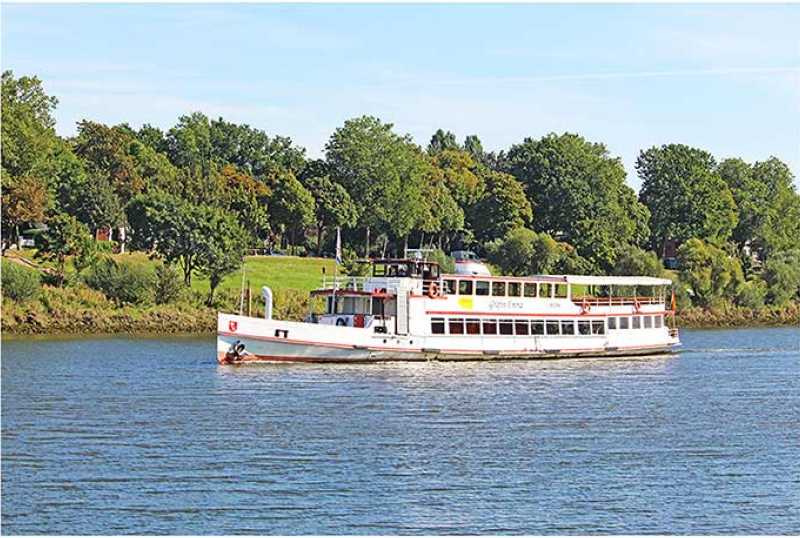 Hal över Bremer Fahrgastschifffahrt