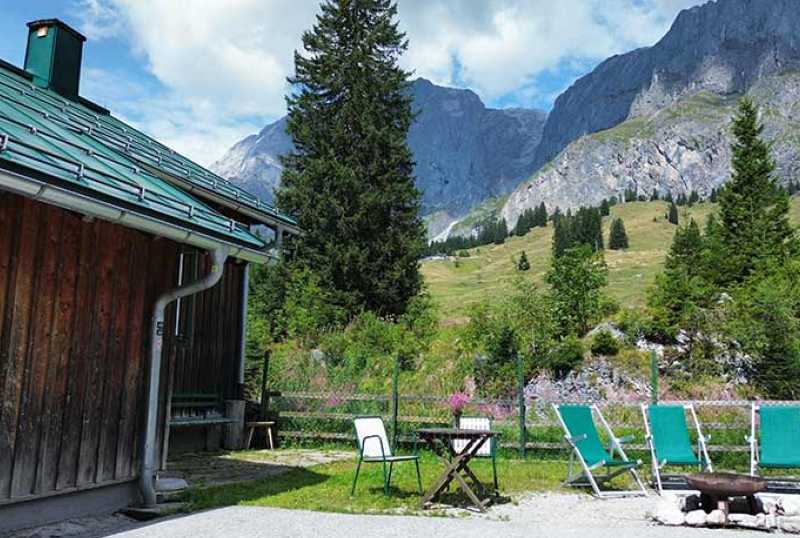 Sporta-Hütte