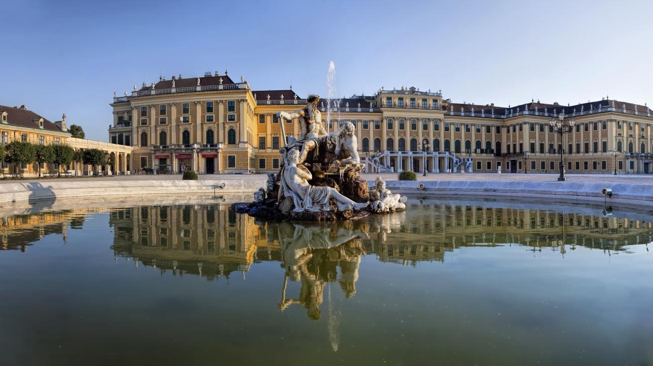 Gruppenreisen nach Österreich - barockes Schloss Schönbrunn entdecken